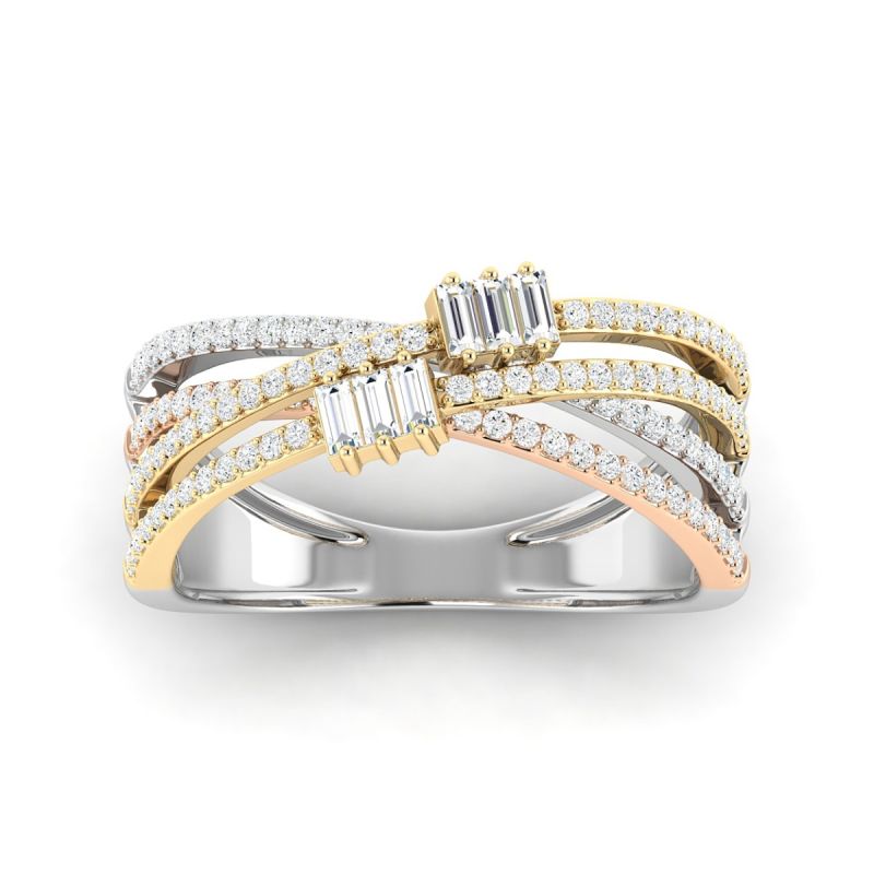 18K Gold Amore Knot Ring with Diamonds